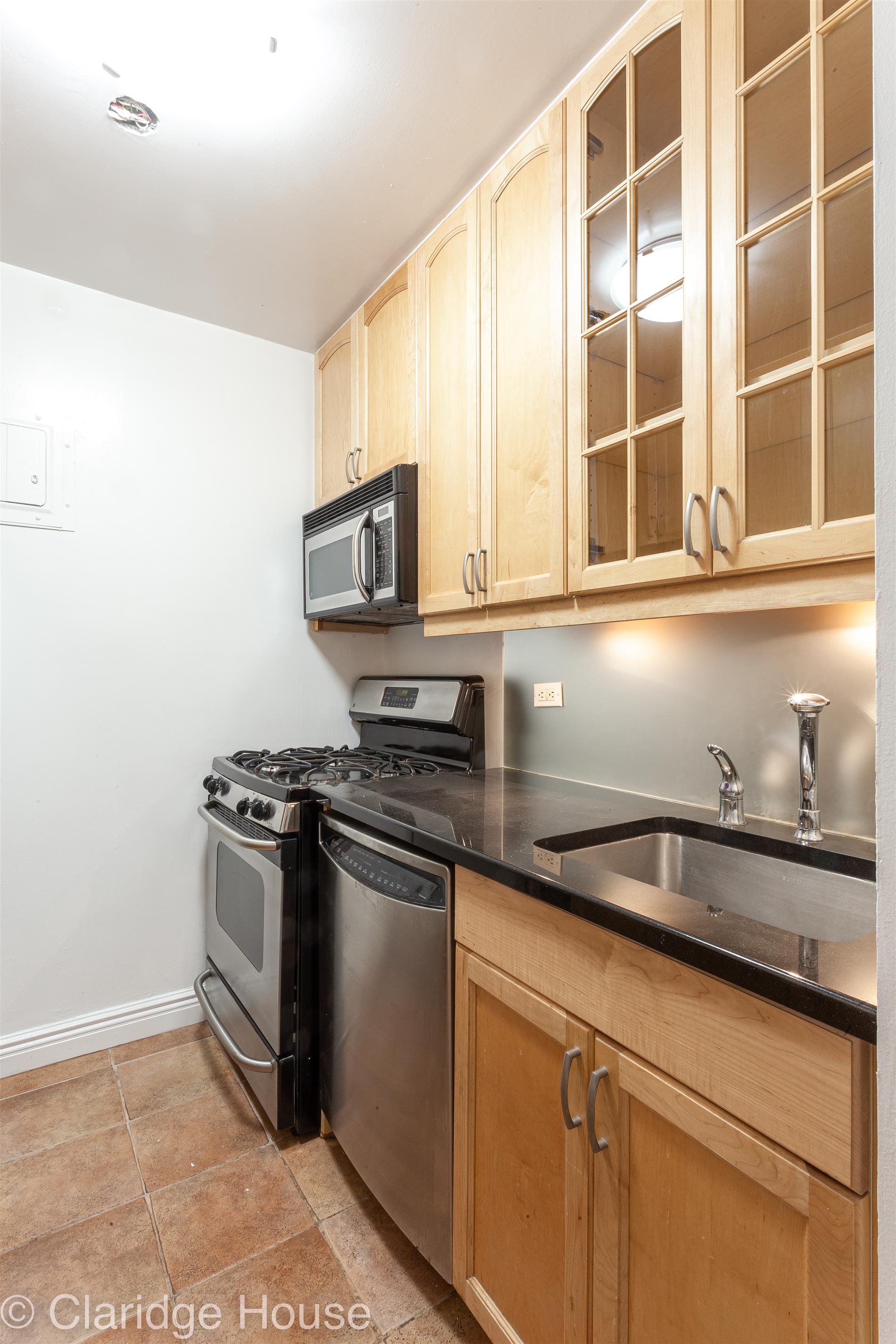 East 87th Street Third Avenue