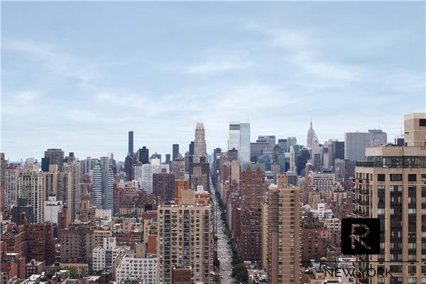 East 86th Street Third Avenue