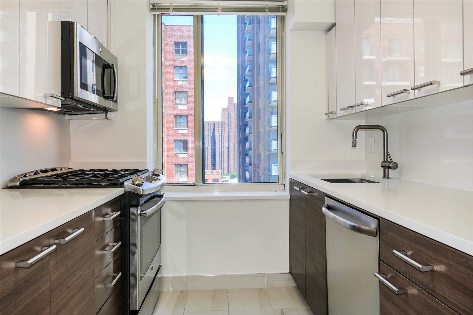 East 86th Street Second Avenue Q