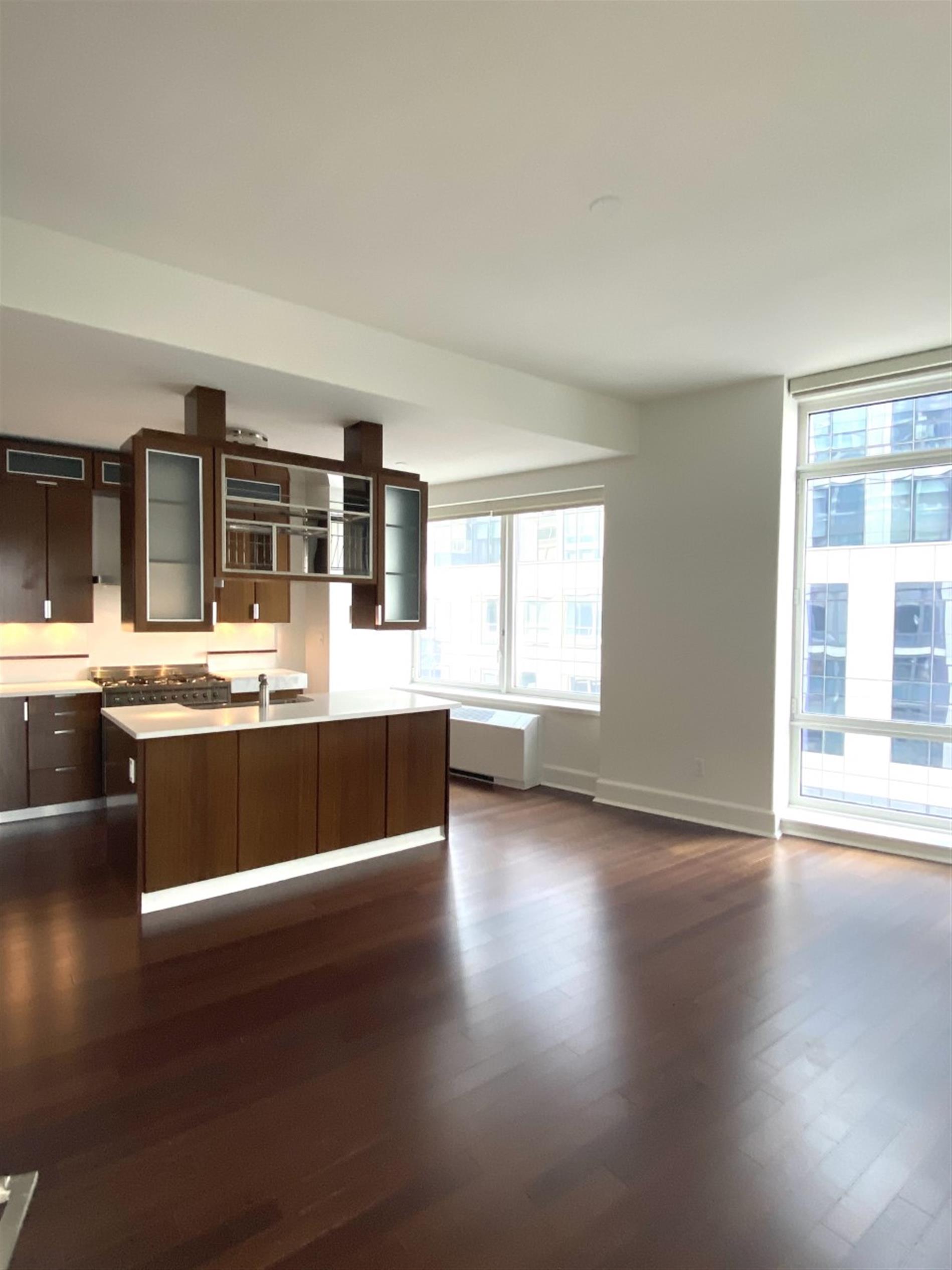 Huge Lincoln Center 4 Bedroom