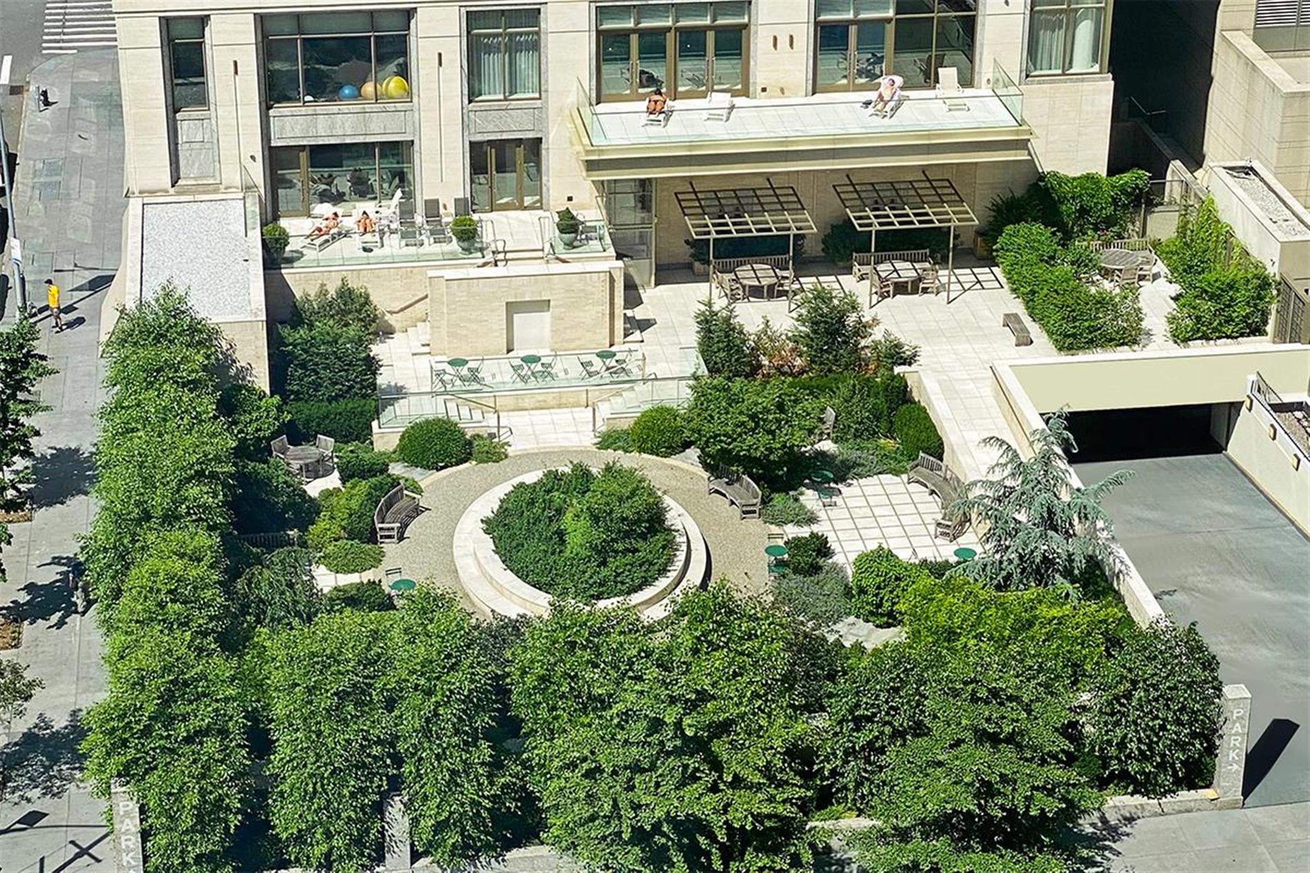 Lincoln Square