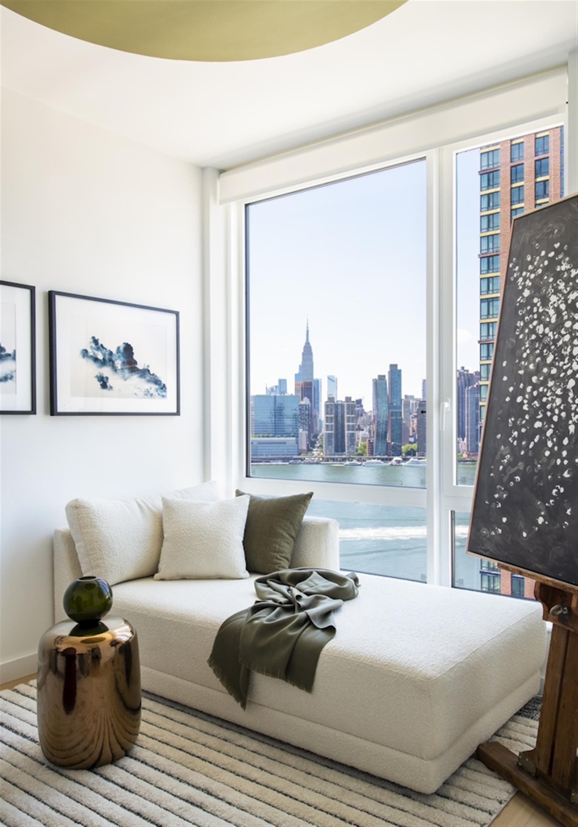 Long Island City No Fee WD