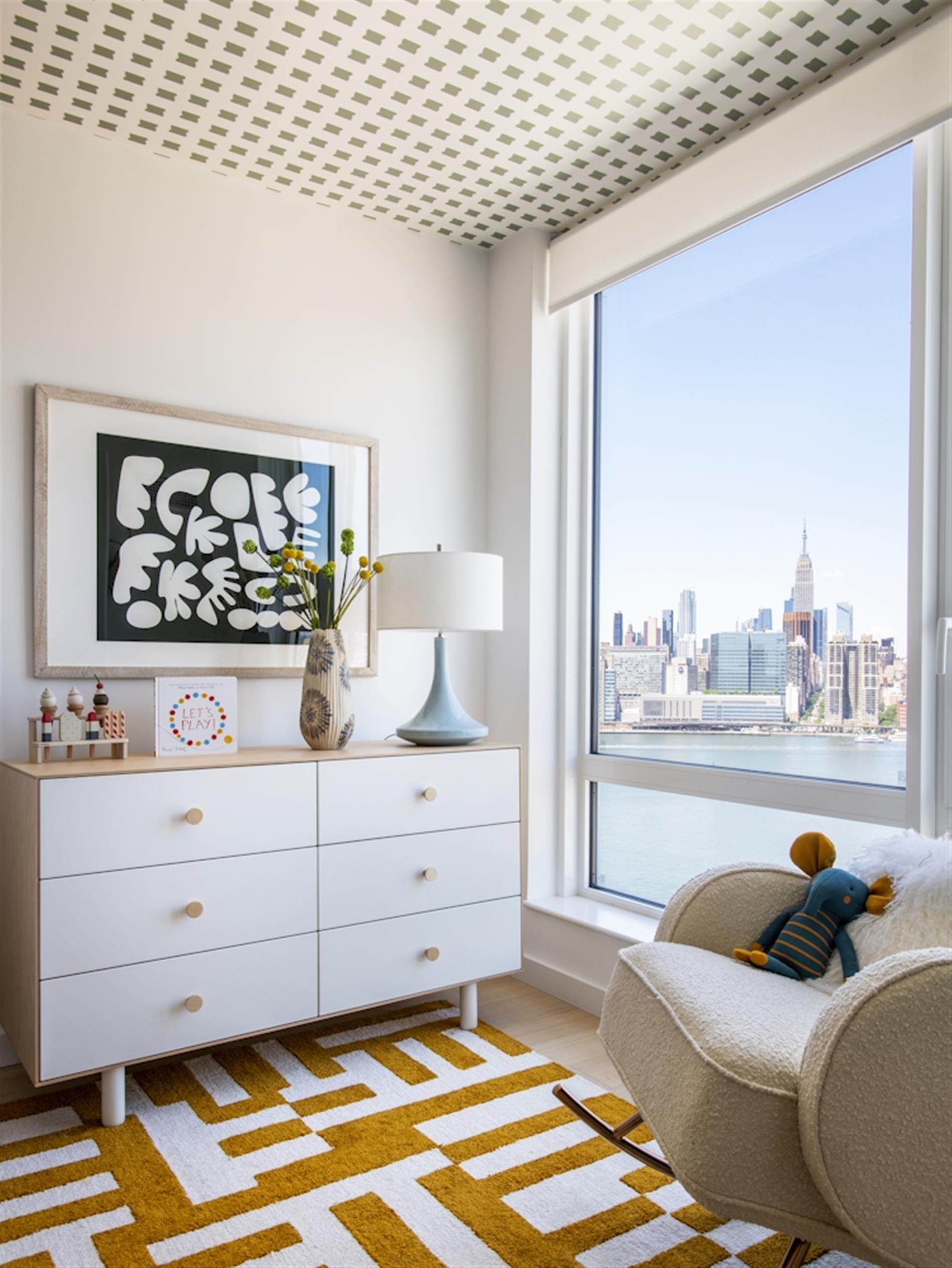 Long Island City No Fee WD