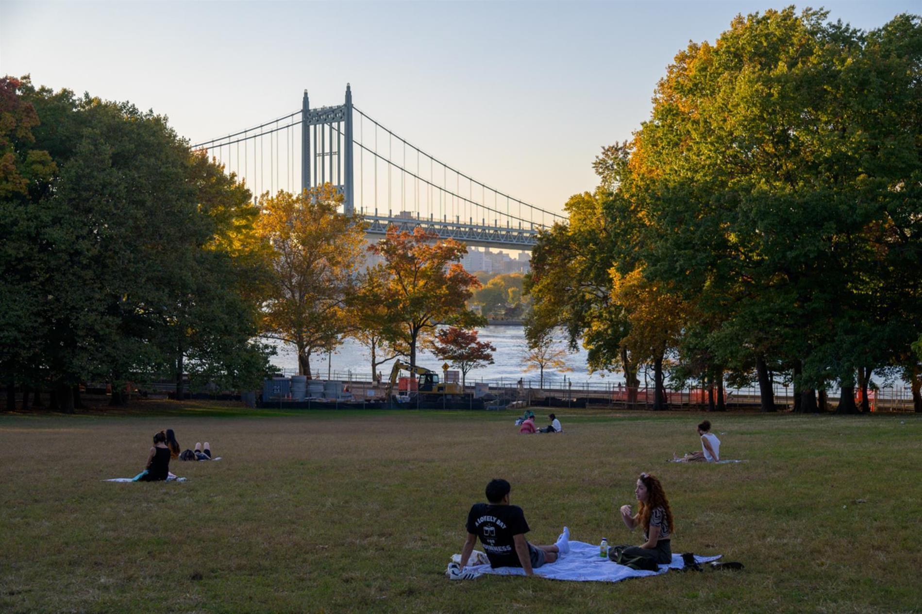 Astoria No Fee WD
