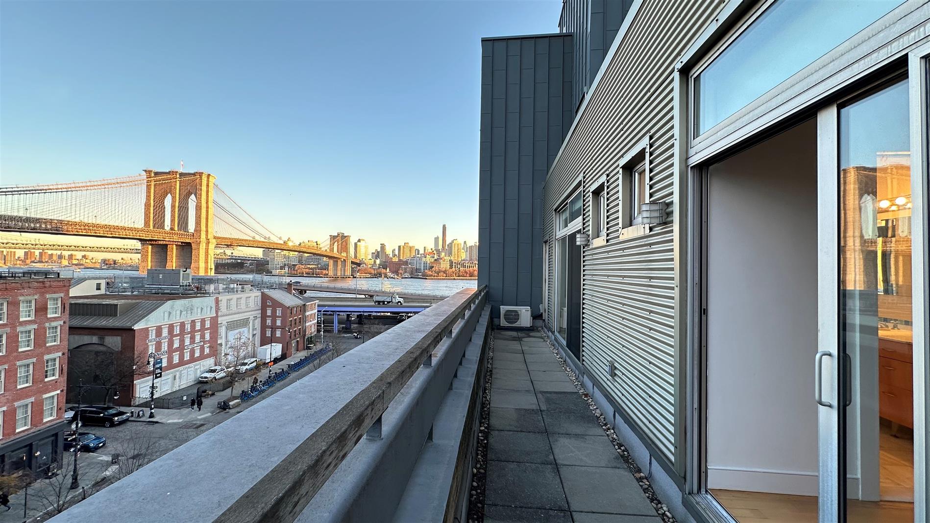 Seaport District