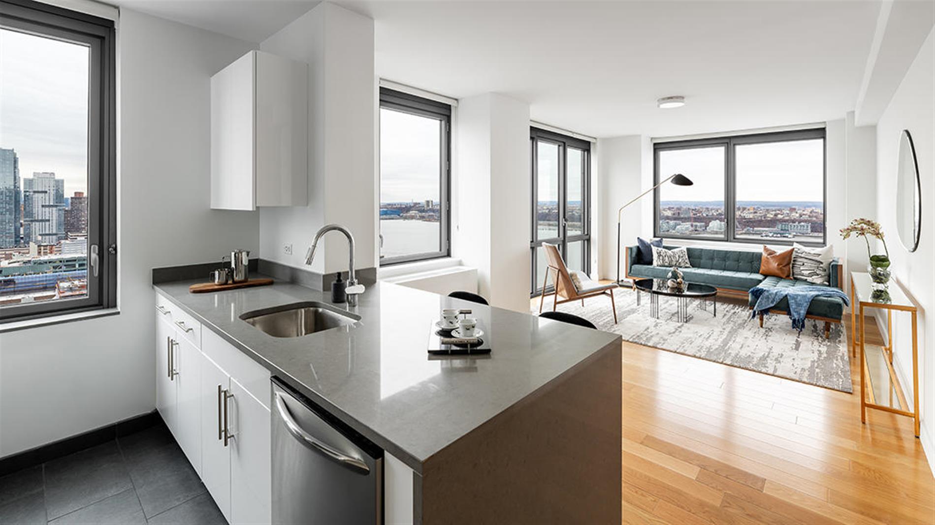 The Max | 606 West 57th Street , 2804