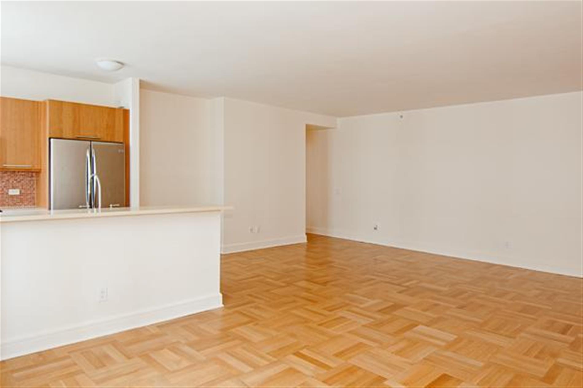 Rare 3 Bed, 3 Bath