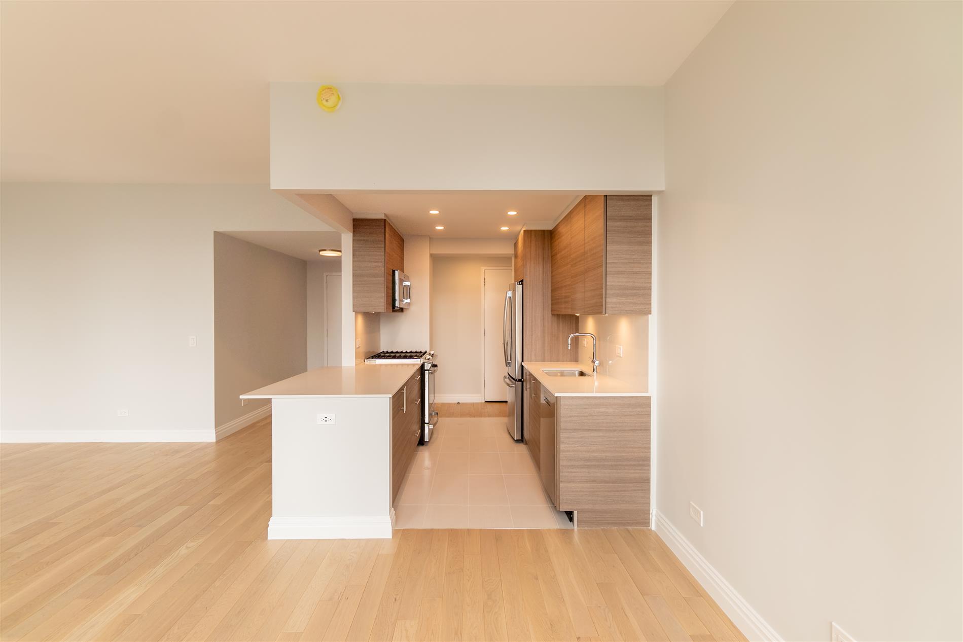 Midtown West No Fee