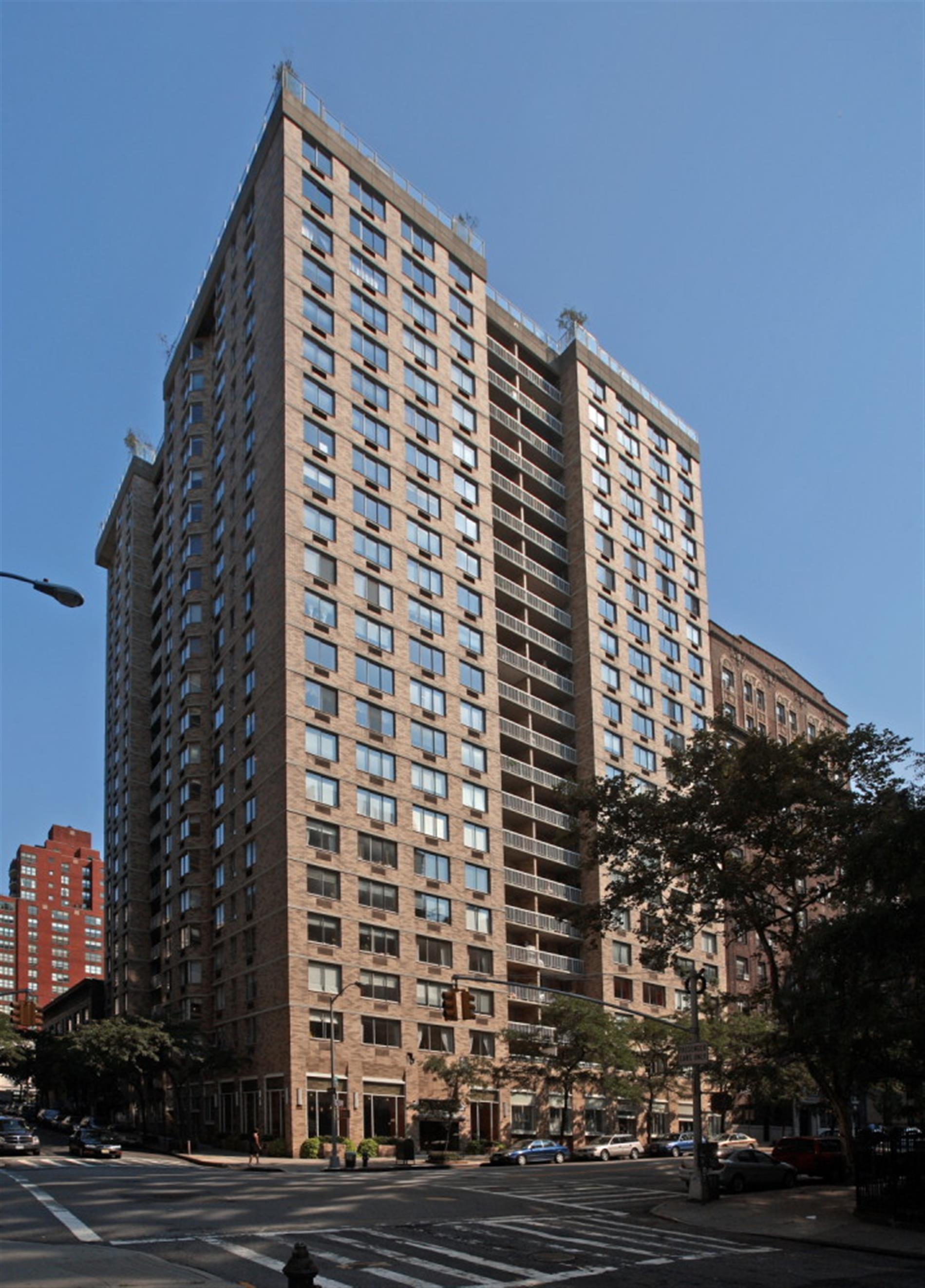 Upper West Side - 424 West End Ave