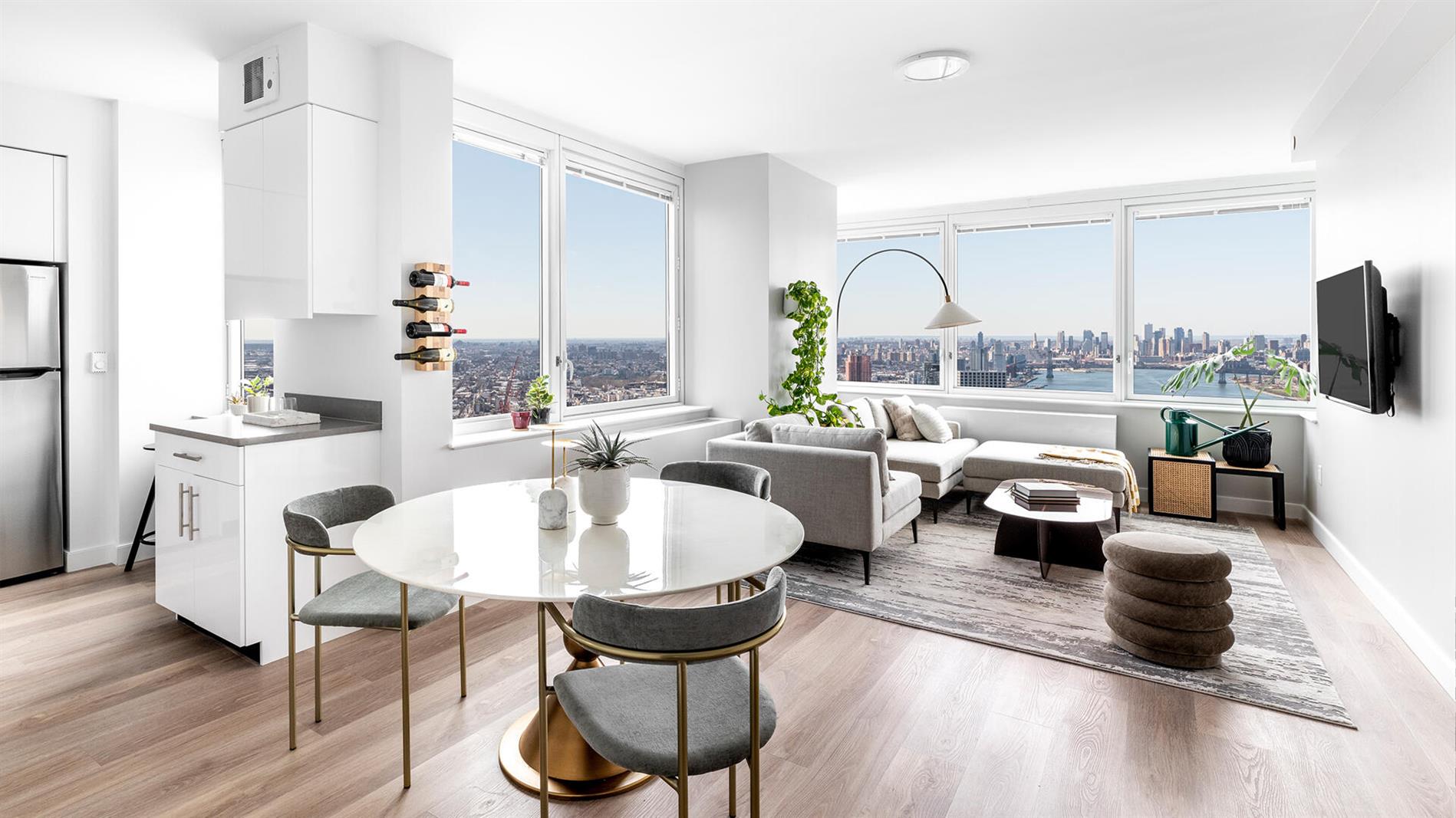 Long Island City NO FEE