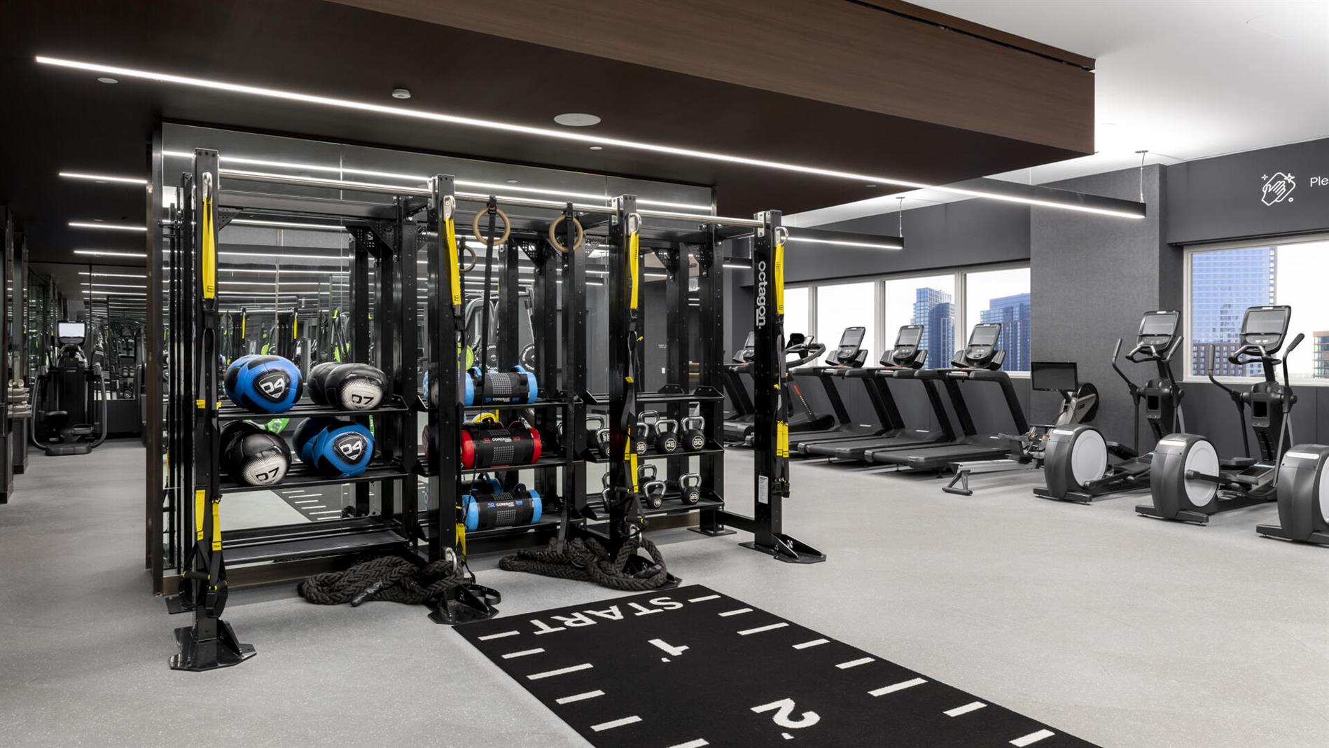 Long Island City NO FEE