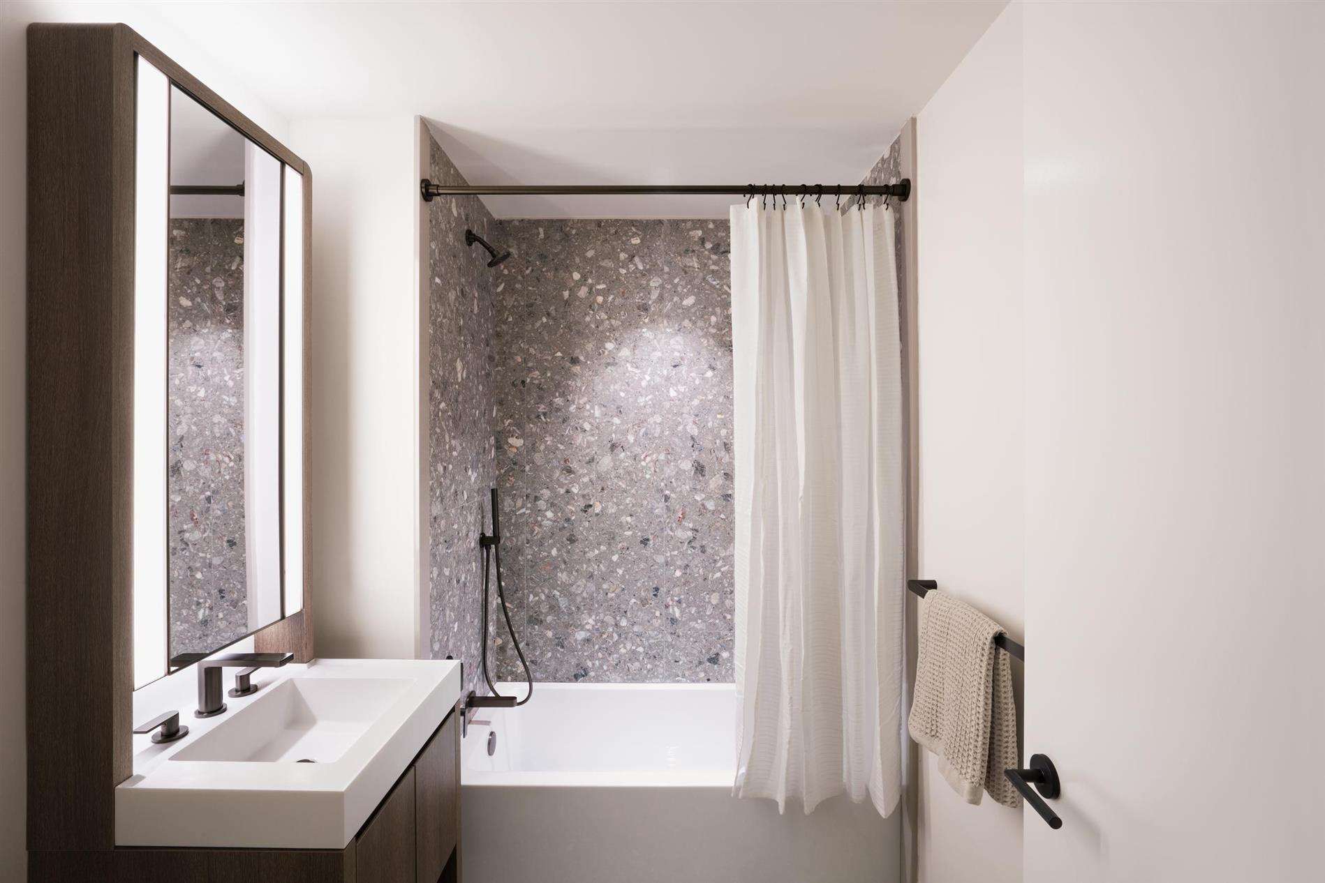 1 West 60th Street, #21B