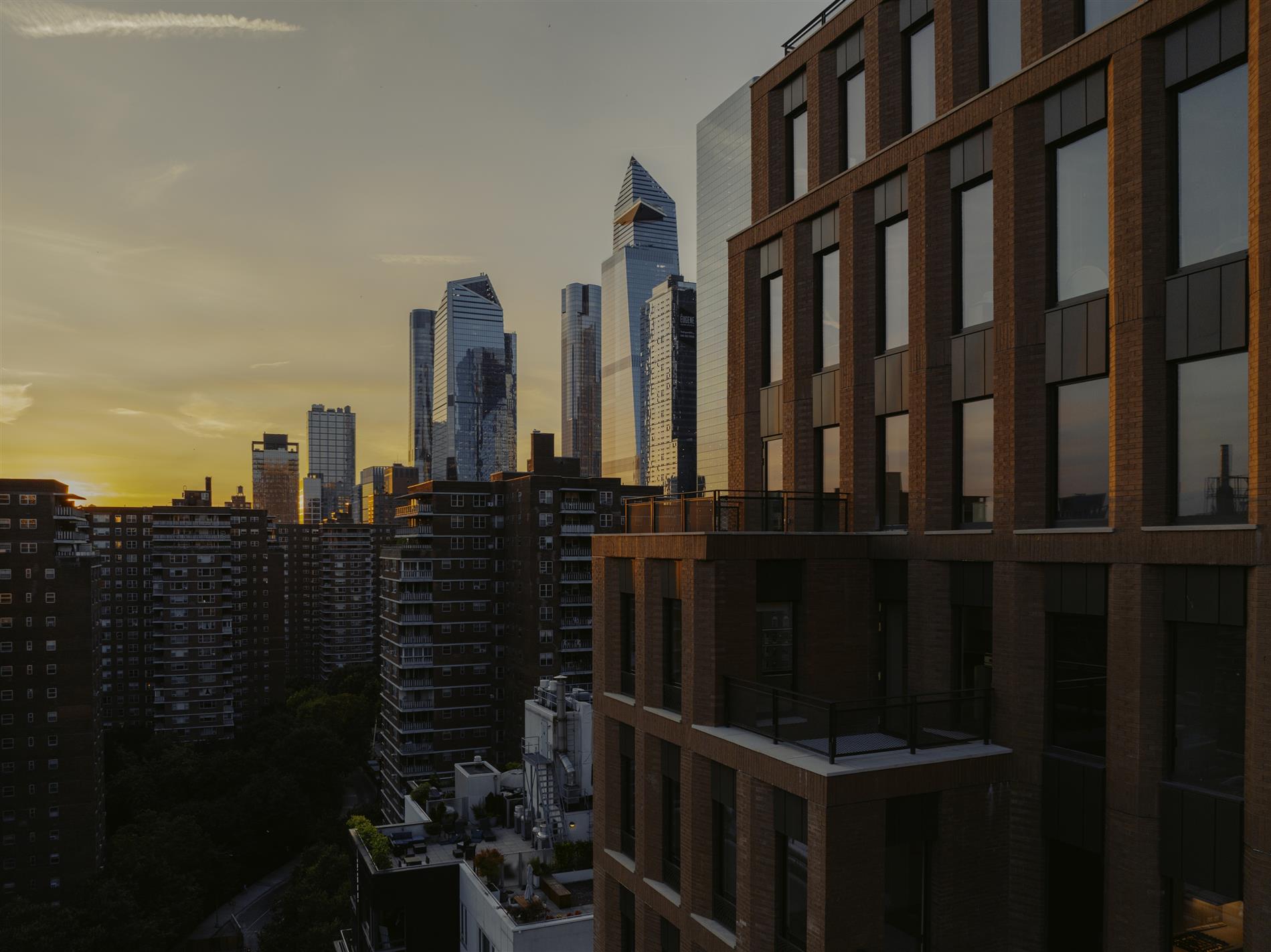 243 West 28th St, S-22A