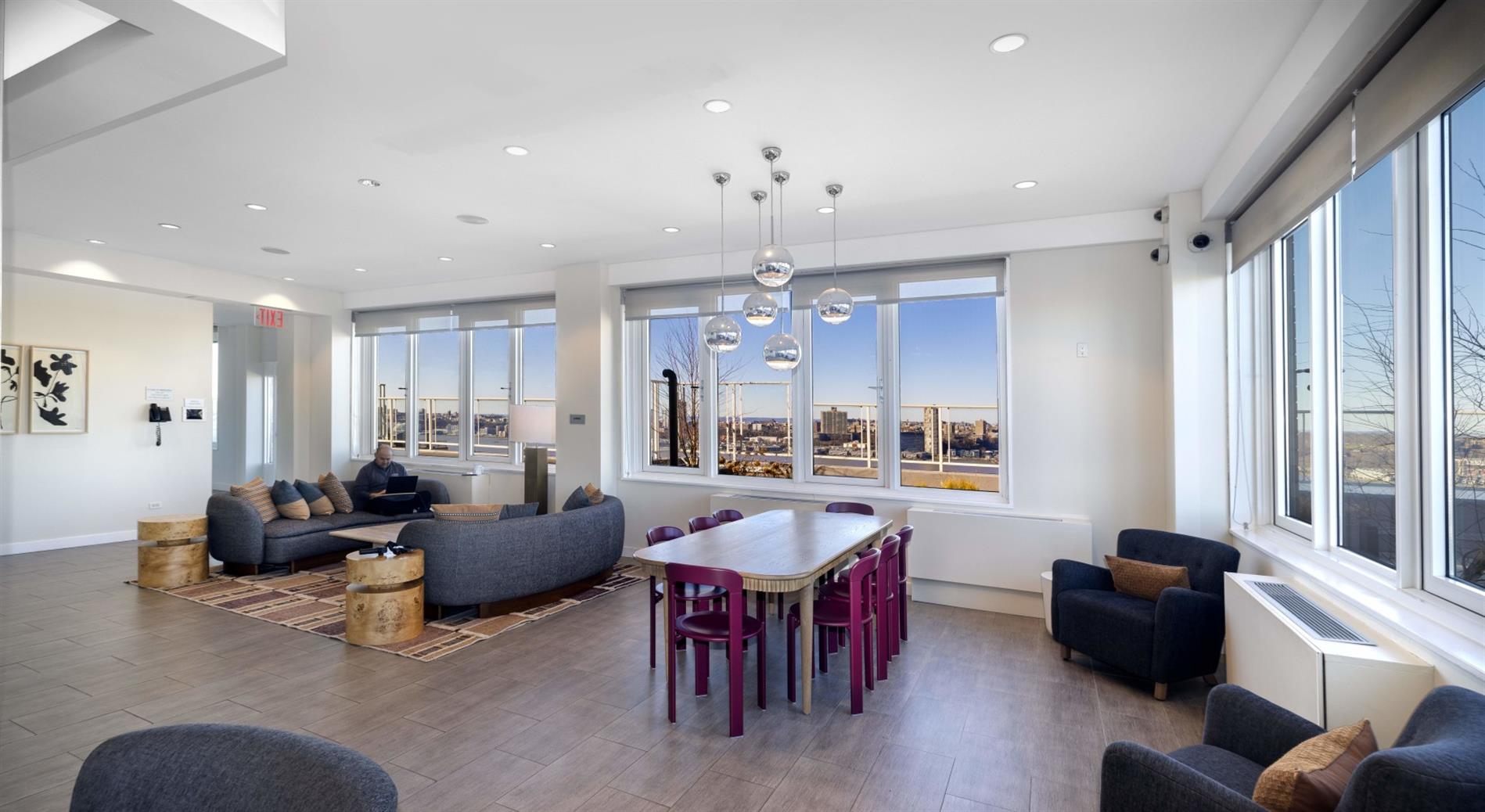 424 West End Ave | 1506