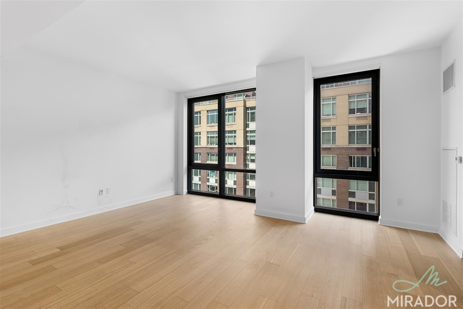 no fee Lincoln Square