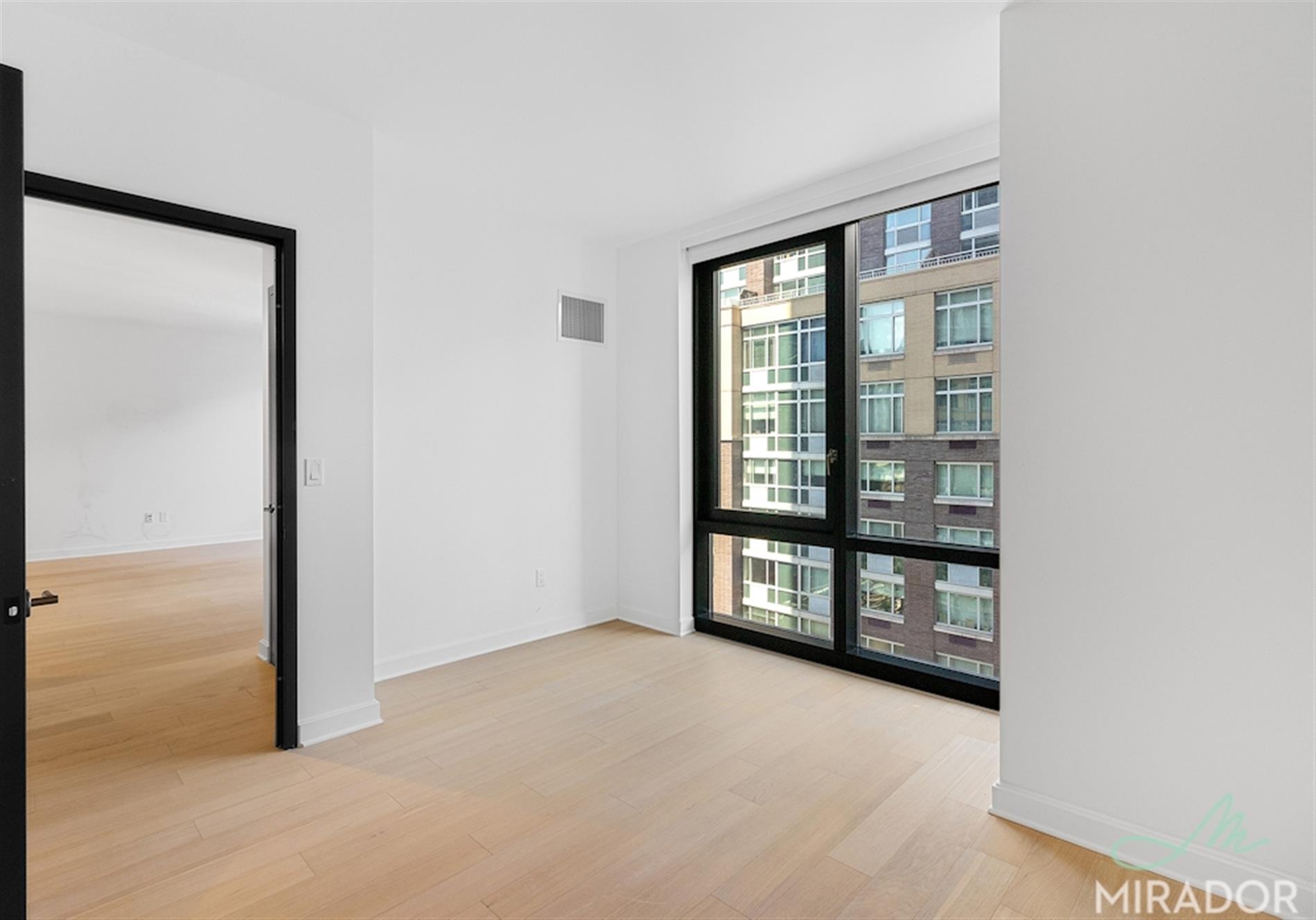 no fee Lincoln Square