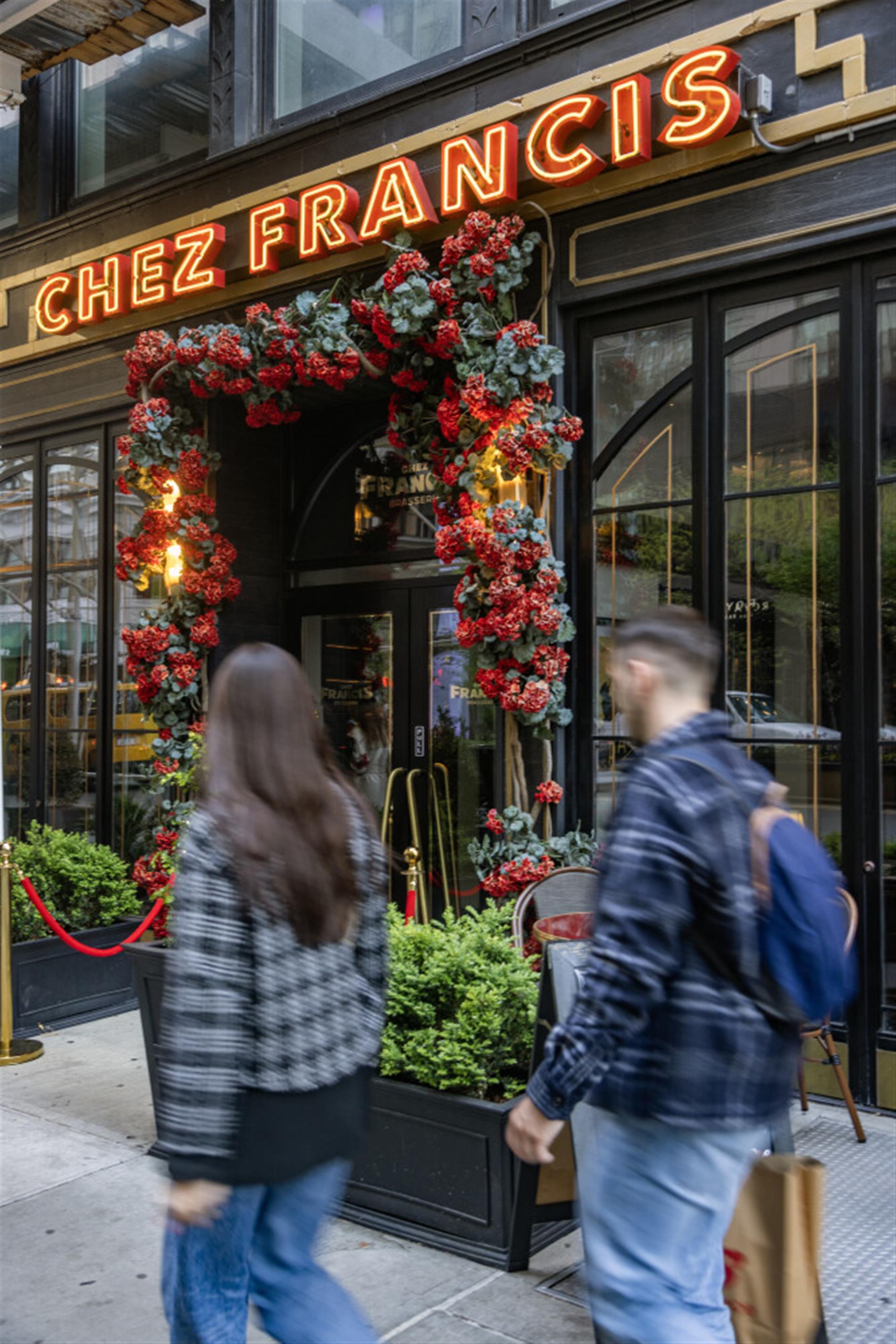 166 E 34 St, Apt 1802