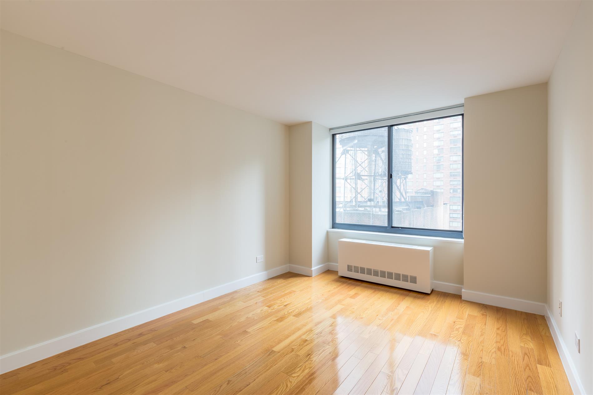 Midtown West No Fee