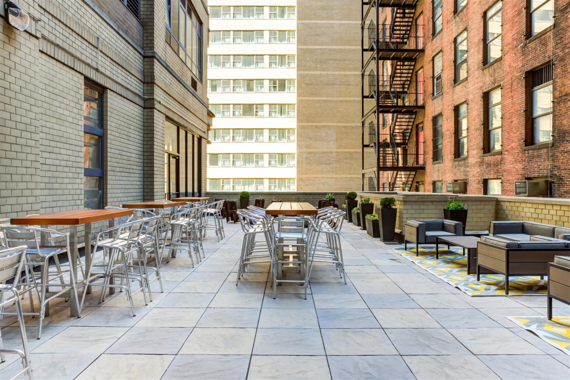 Midtown West No Fee