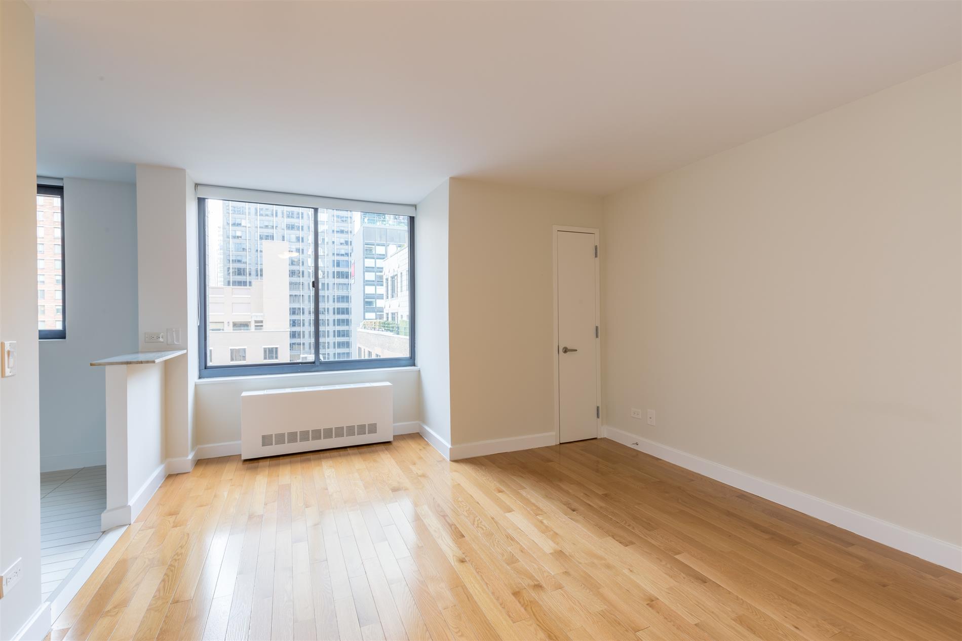 Midtown West No Fee