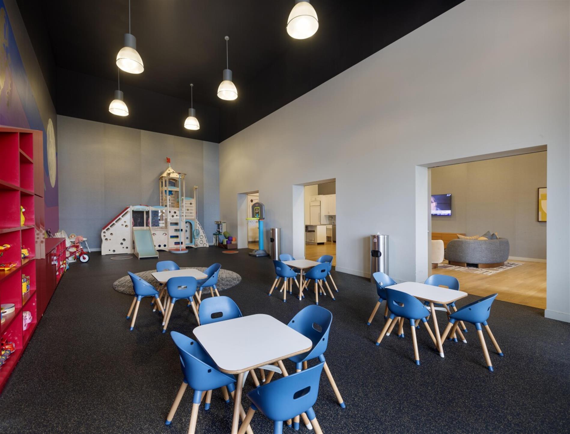 West River House | 424 West End Ave