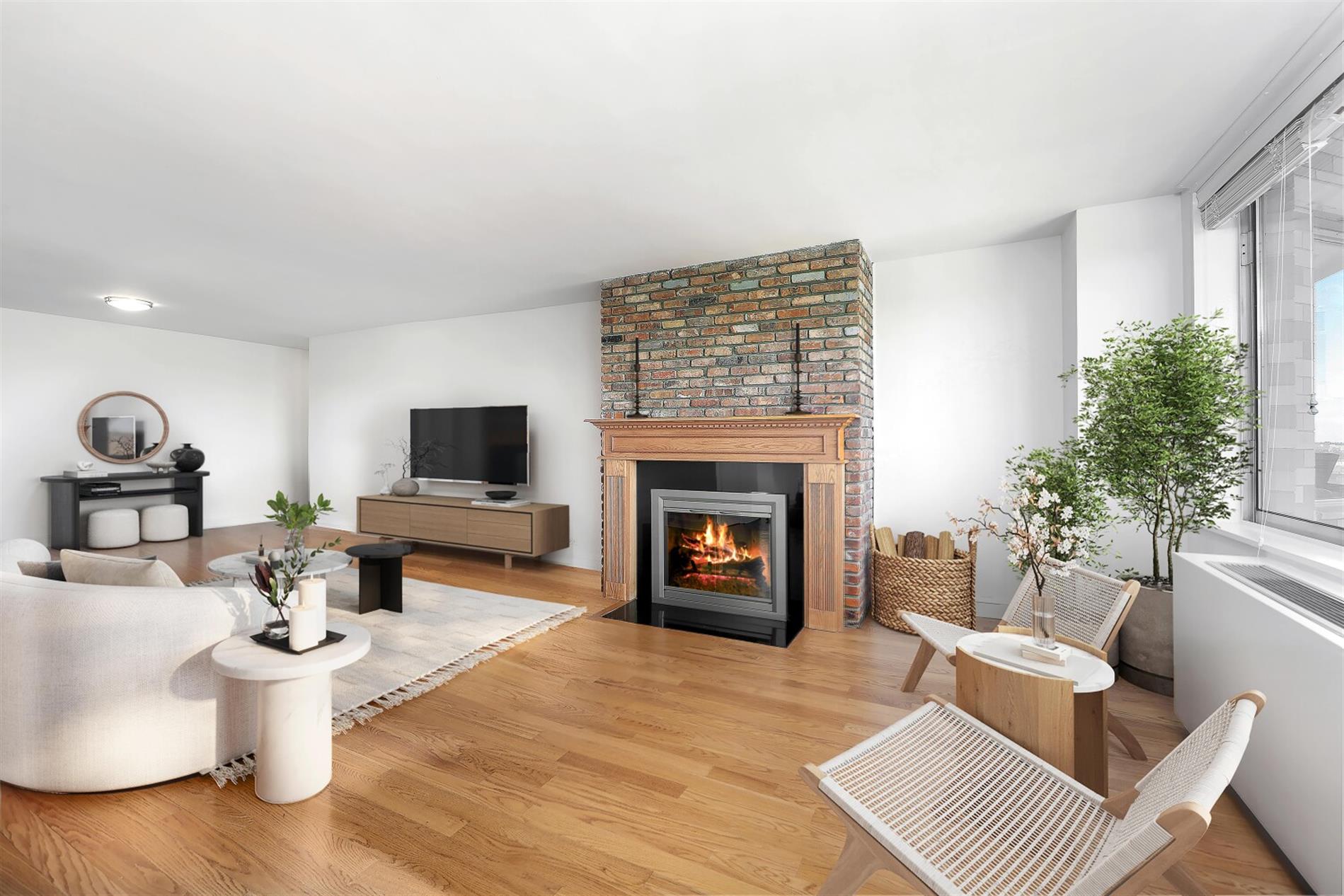 West River House | 424 West End Ave