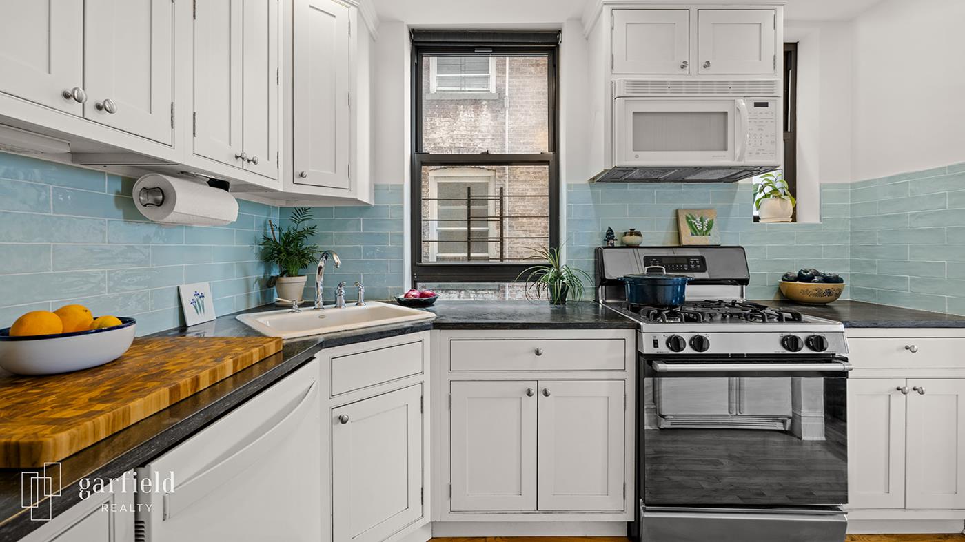 135 Prospect Park W