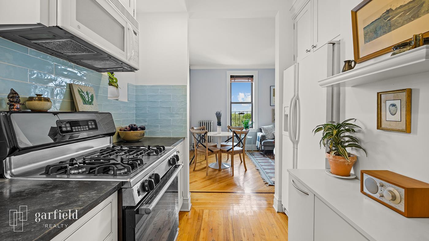 135 Prospect Park W