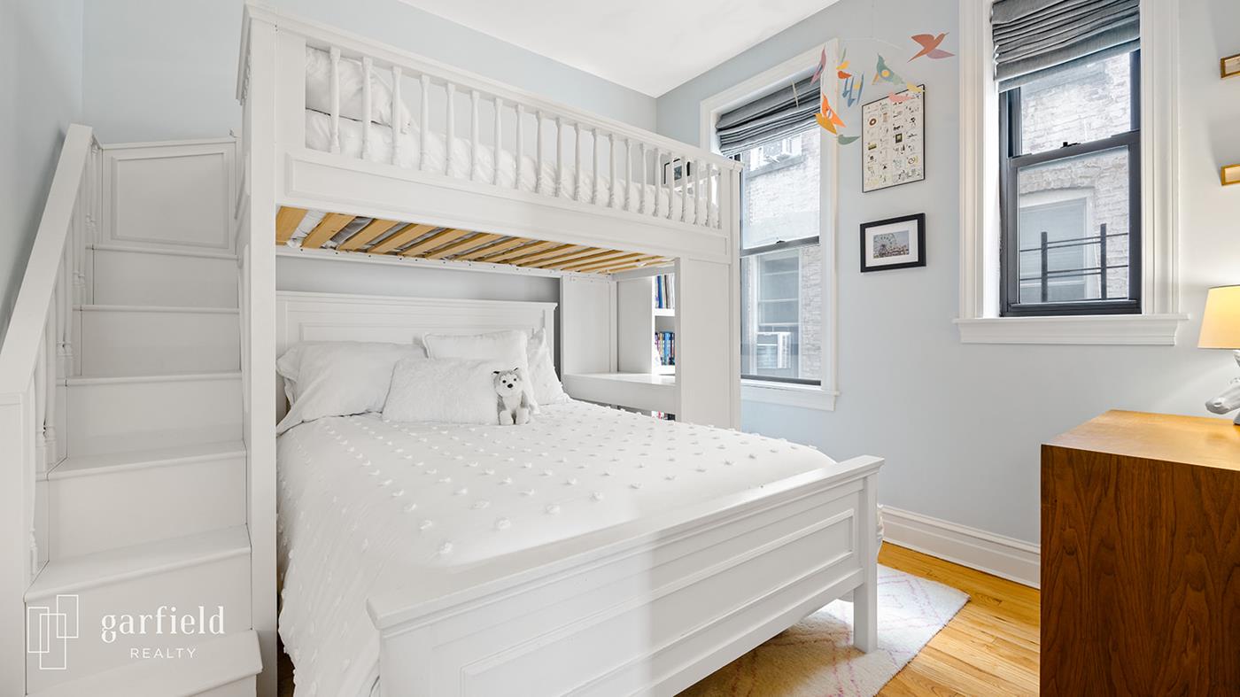 135 Prospect Park W